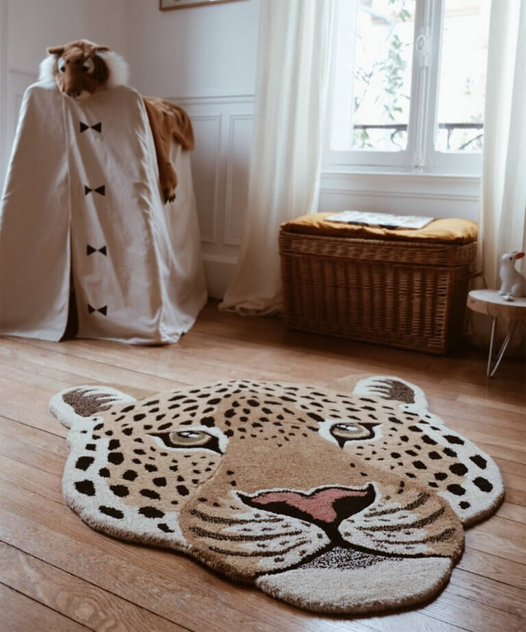 Himani Leopard Head Rug Large