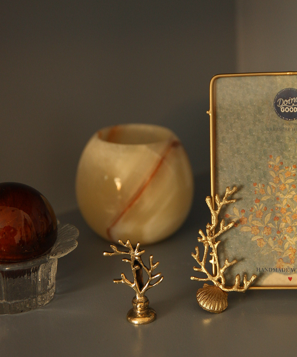 Marie Coral Card Holder